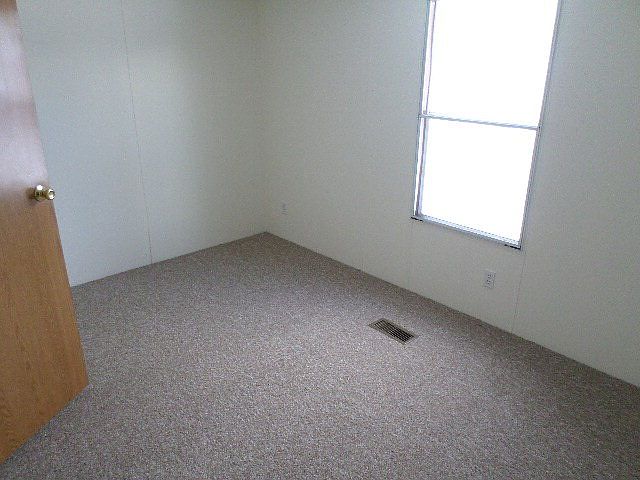 2nd image of 35 Shadow Ln