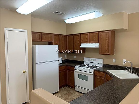 3rd image of 9303 Gilcrease Ave Unit 2246