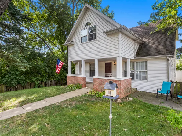 403 E State St, Mahomet, IL 61853