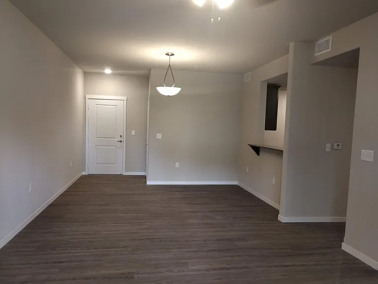 K-Ten Place Apartments — Photo 49