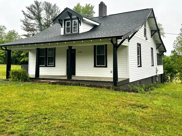2183 Westfield Rd, Mount Airy, NC 27030