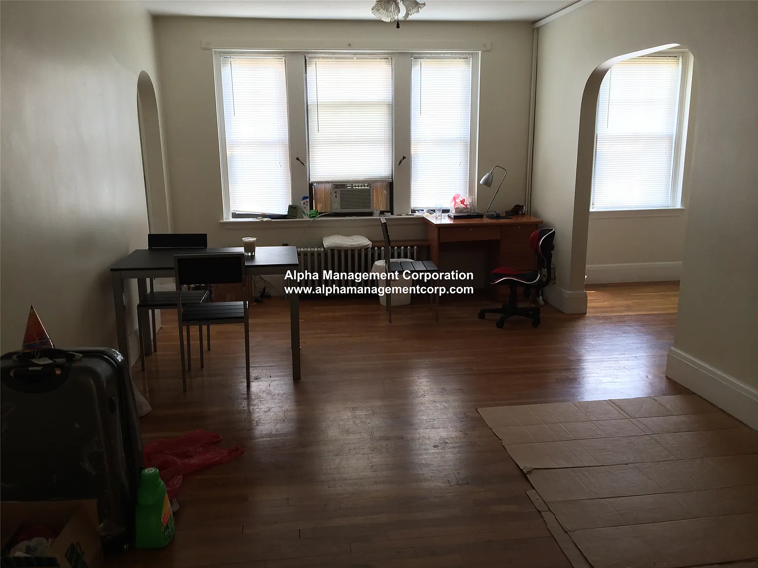 Studio, 999 sqft, $1,700 — Photo 2