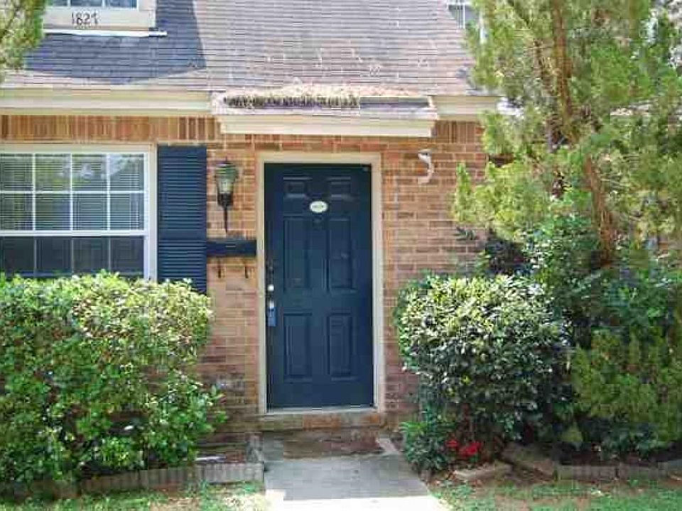 1st image of 1827 Crane Dr