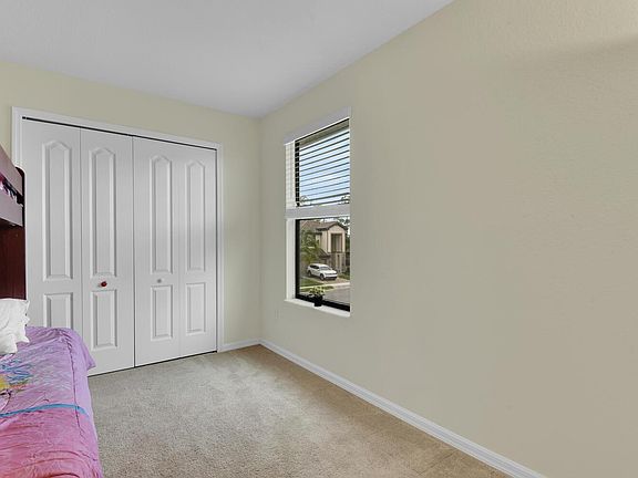 5th image of 9406 Foxglove Ln