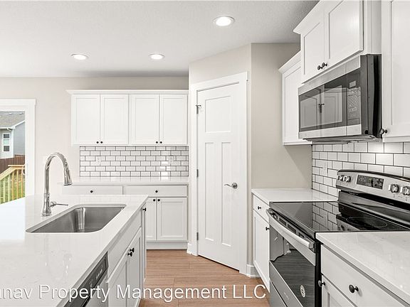 4th image of 3128 NW 29th St