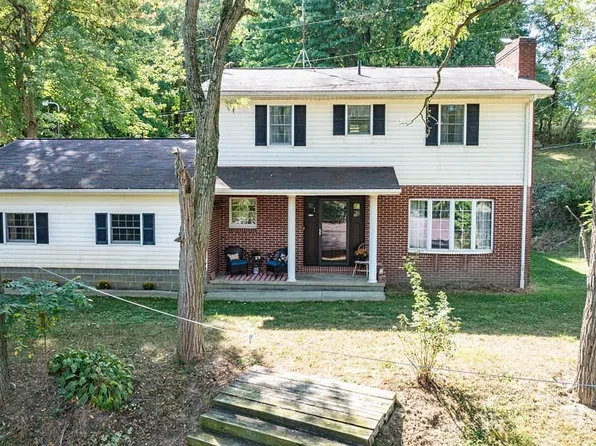 8555 McCann Rd, Kensington, OH 44427