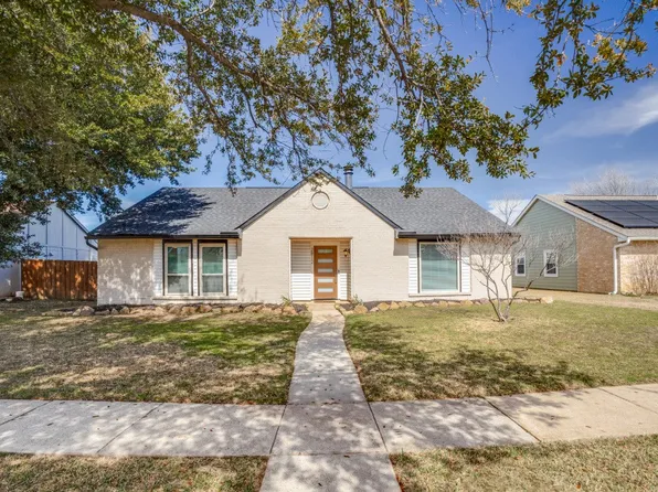 2812 Dickens Ln, Flower Mound, TX 75028