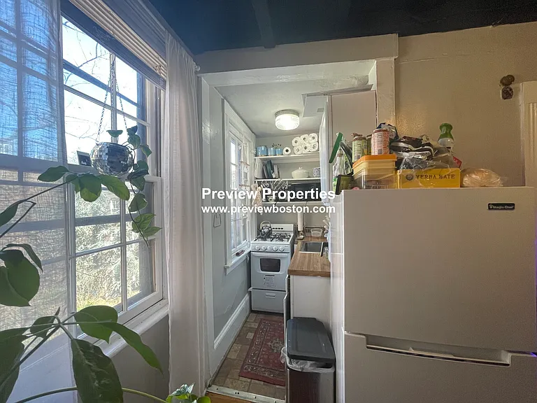 Champney Pl — Photo 1
