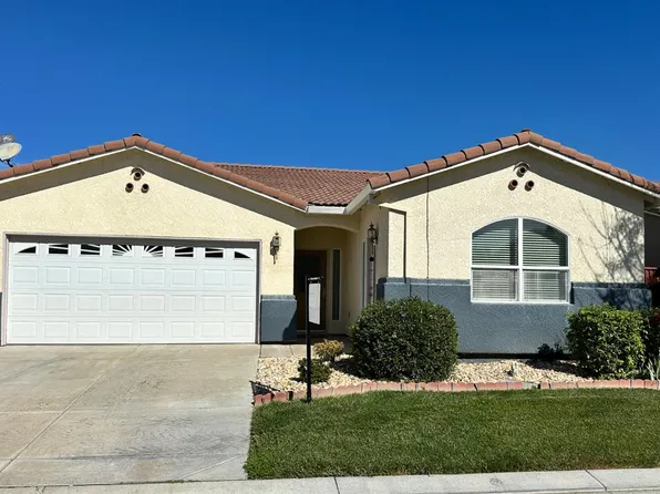 2940 Las Flores Cir, Los Banos, CA 93635