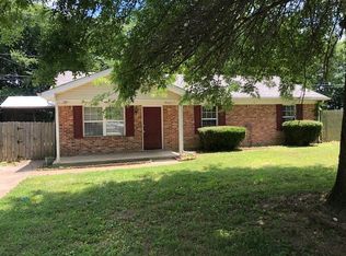 104 Creekwood Ln, Wilmore, KY 40390