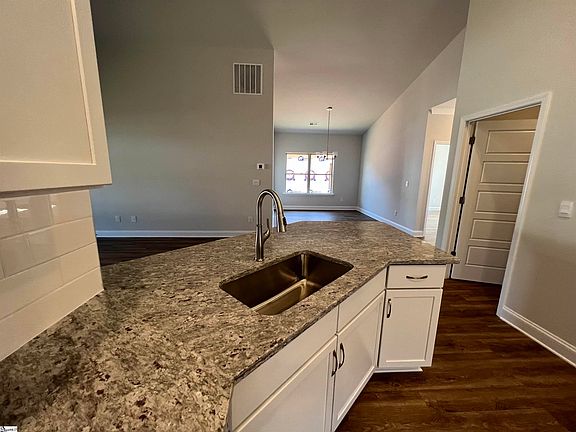 4th image of 43 Woodcross Dr Lot 263