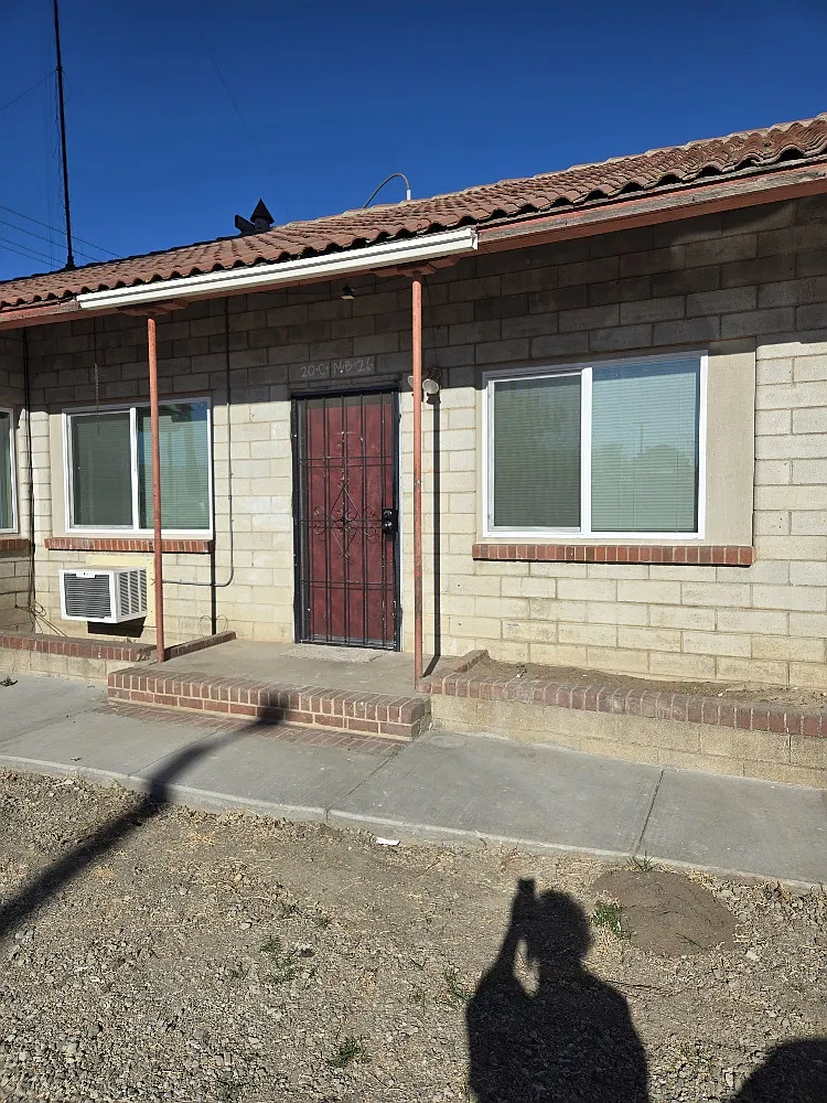 2 bed, 688 sqft, $1,500 — Photo 1