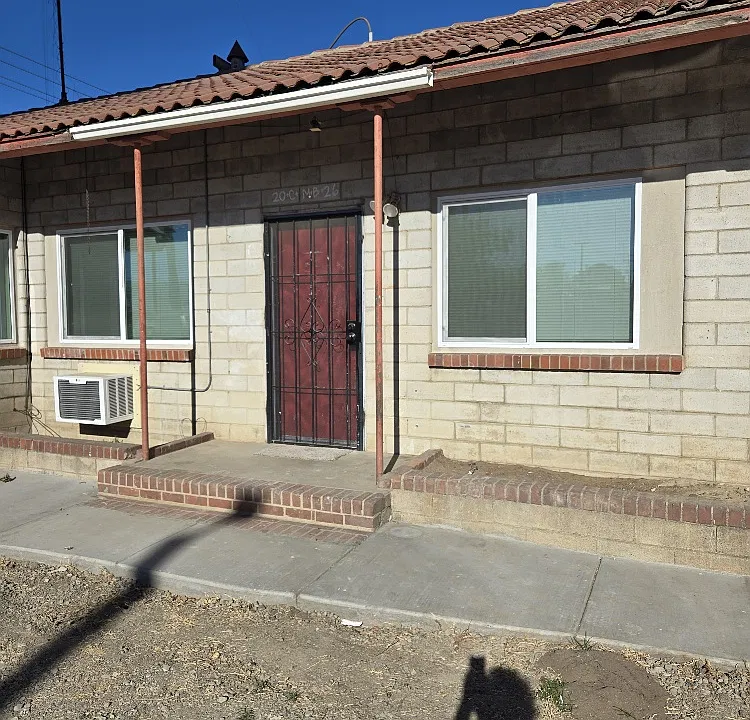 3930 El Camino St #2