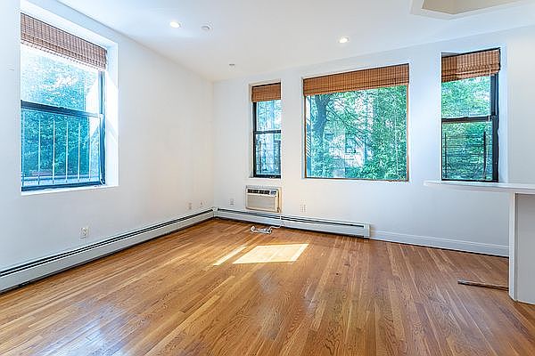 1st image of 347 E 82nd St APT 203