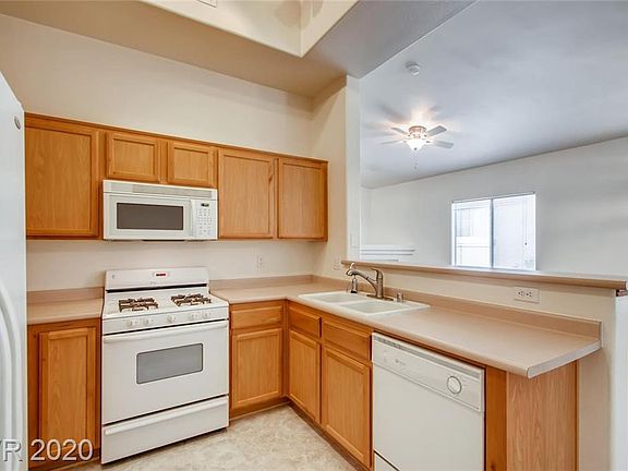 5th image of 3511 Desert Cliff St Unit 203
