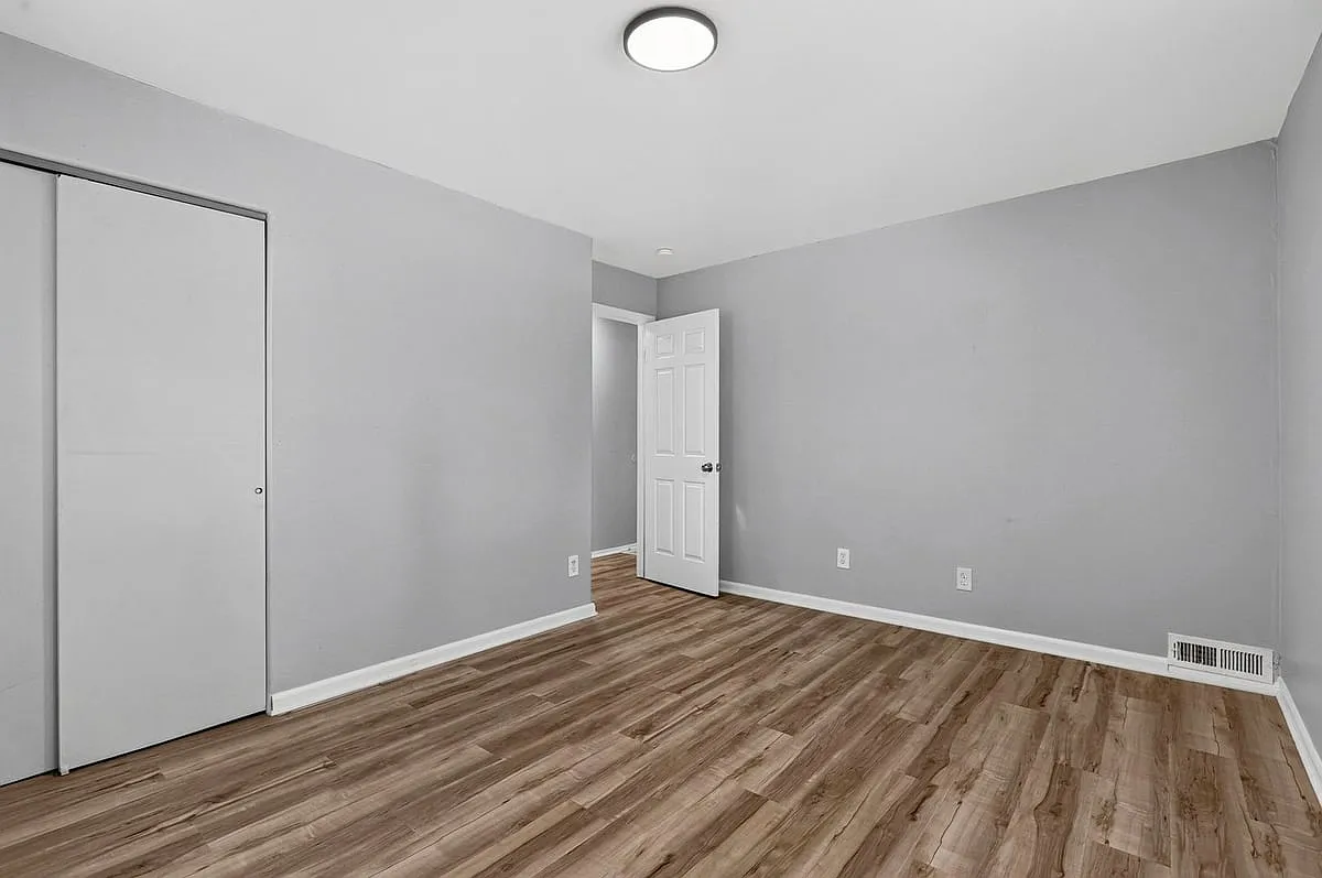 7534 Blanding Dr - 7534 Blanding Dr — Photo 3