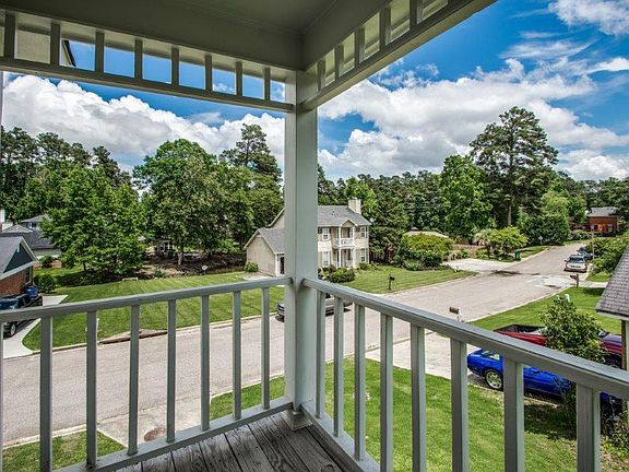 5th image of 124 Moss Creek Dr