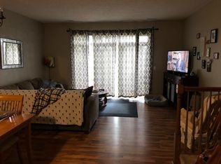 728 Cobblestone Way, Shakopee, MN 55379