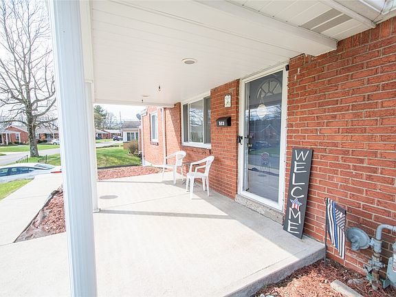 4th image of 502 Lebanon Manor Dr