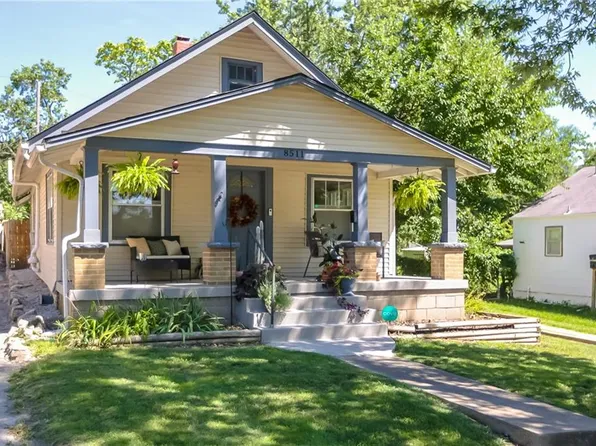 8511 Wayne Ave, Kansas City, MO 64131