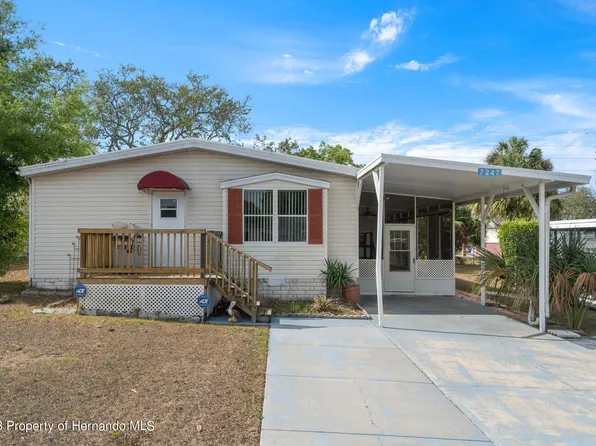 7247 Fairlane Ave, Brooksville, FL 34613