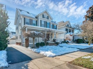 157 W High St, Somerville, NJ 08876