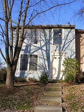 1st image of 3840 Julia Ct
