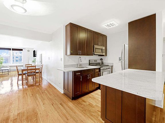 4th image of 30-44 29th St #7U