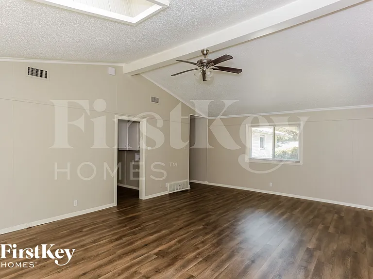 3105 Santa Fe Trl — Photo 3