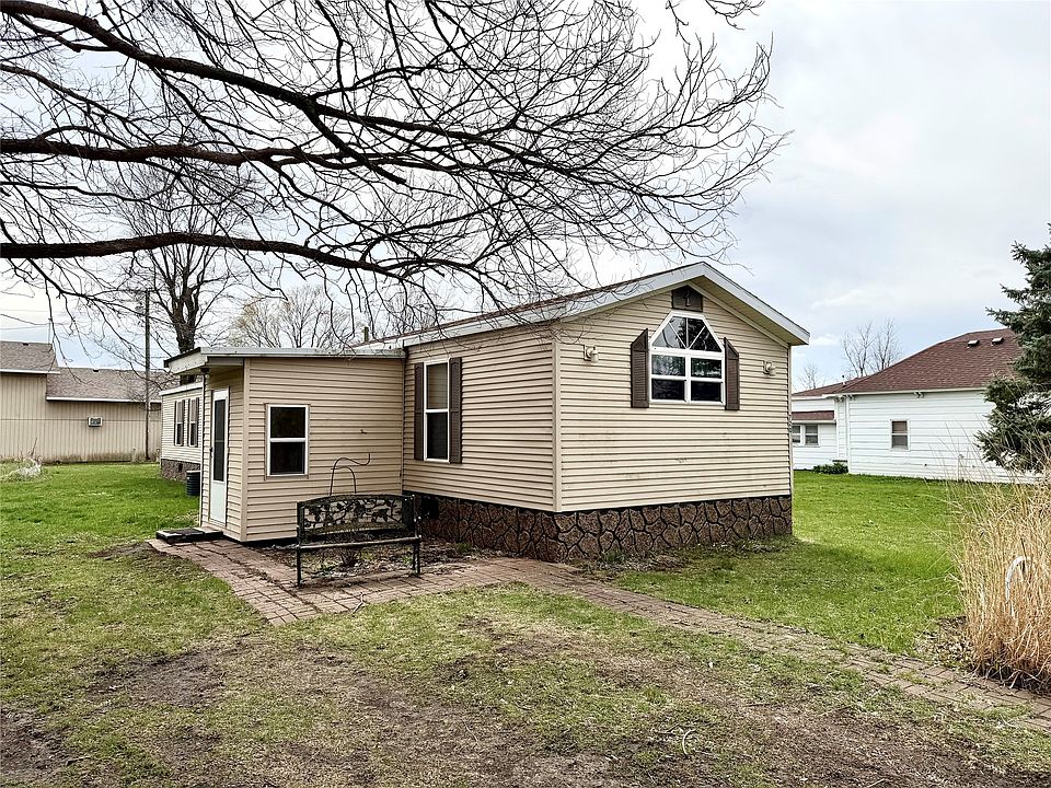 35th image of 720 2nd St