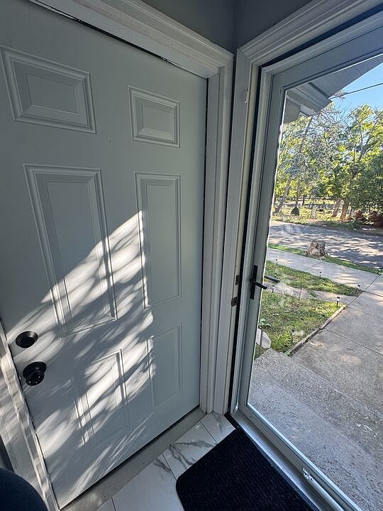 Front Entrance leading to apartment