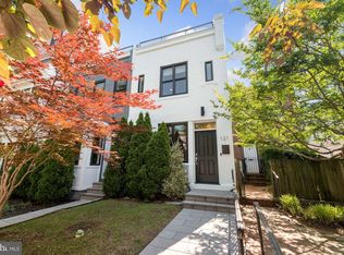 121 15th St NE, Washington, DC 20002