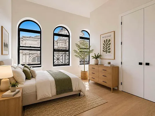 Bedroom, photo 1