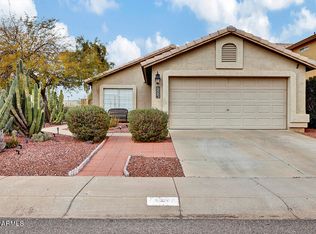 2204 E Kelton Ln, Phoenix, AZ 85022