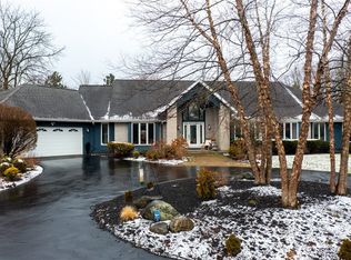 263 Tobey Rd, Pittsford, NY 14534