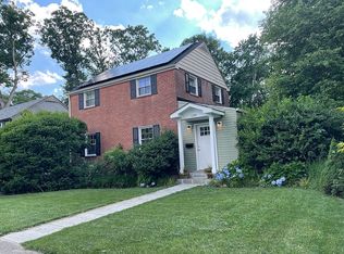 138 S Columbus St, Arlington, VA 22204