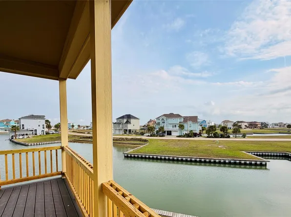 1 Largo, Hitchcock, TX 77563