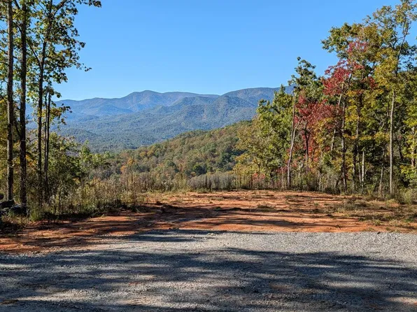 1859 Lakey Creek Rd, Franklin, NC 28734