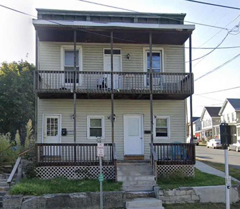 1st image of 12 Saratoga Ave Floor 2