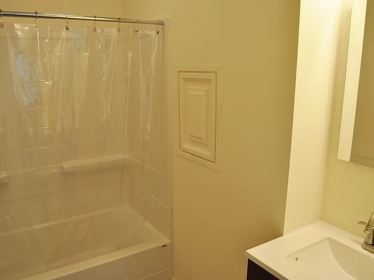 203 Williams St — Photo 38
