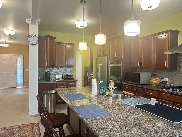 202 Michelangelo Pl — Photo 8