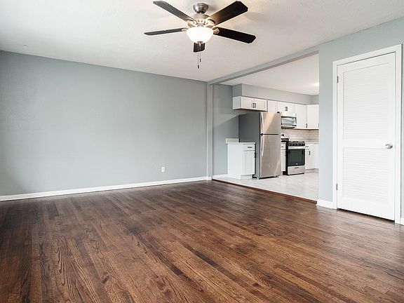 4th image of 4720 Orchard Ave