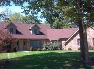 505 S Turnberry Ln, Yorktown, IN 47396