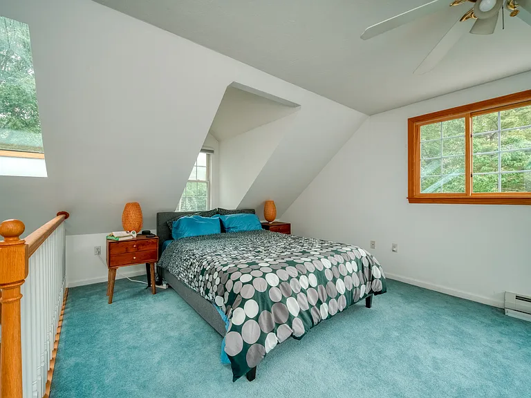 7 Magnolia Dr — Photo 2