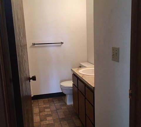 4th image of 728 W Idaho Ave #728