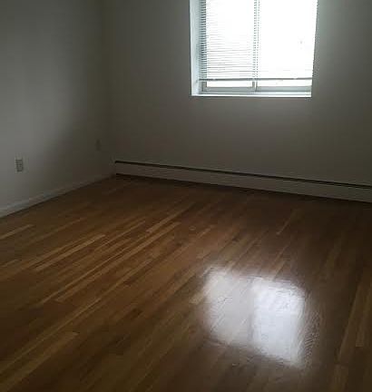 5th image of 435A Shirley St #1-B