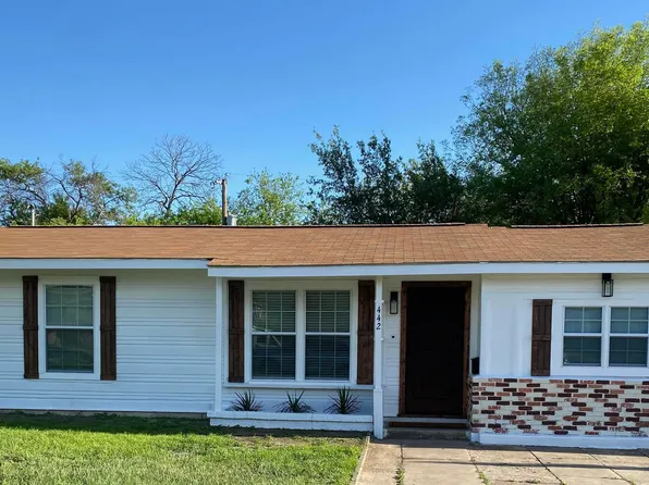 442 LAURELWOOD DR, San Antonio, TX 78213