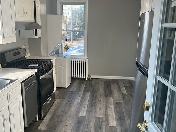 2nd image of 77 Laidlaw Ave #3