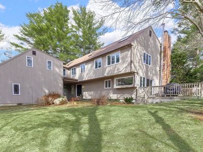 55 Farm Rd, Sherborn, MA, 01770