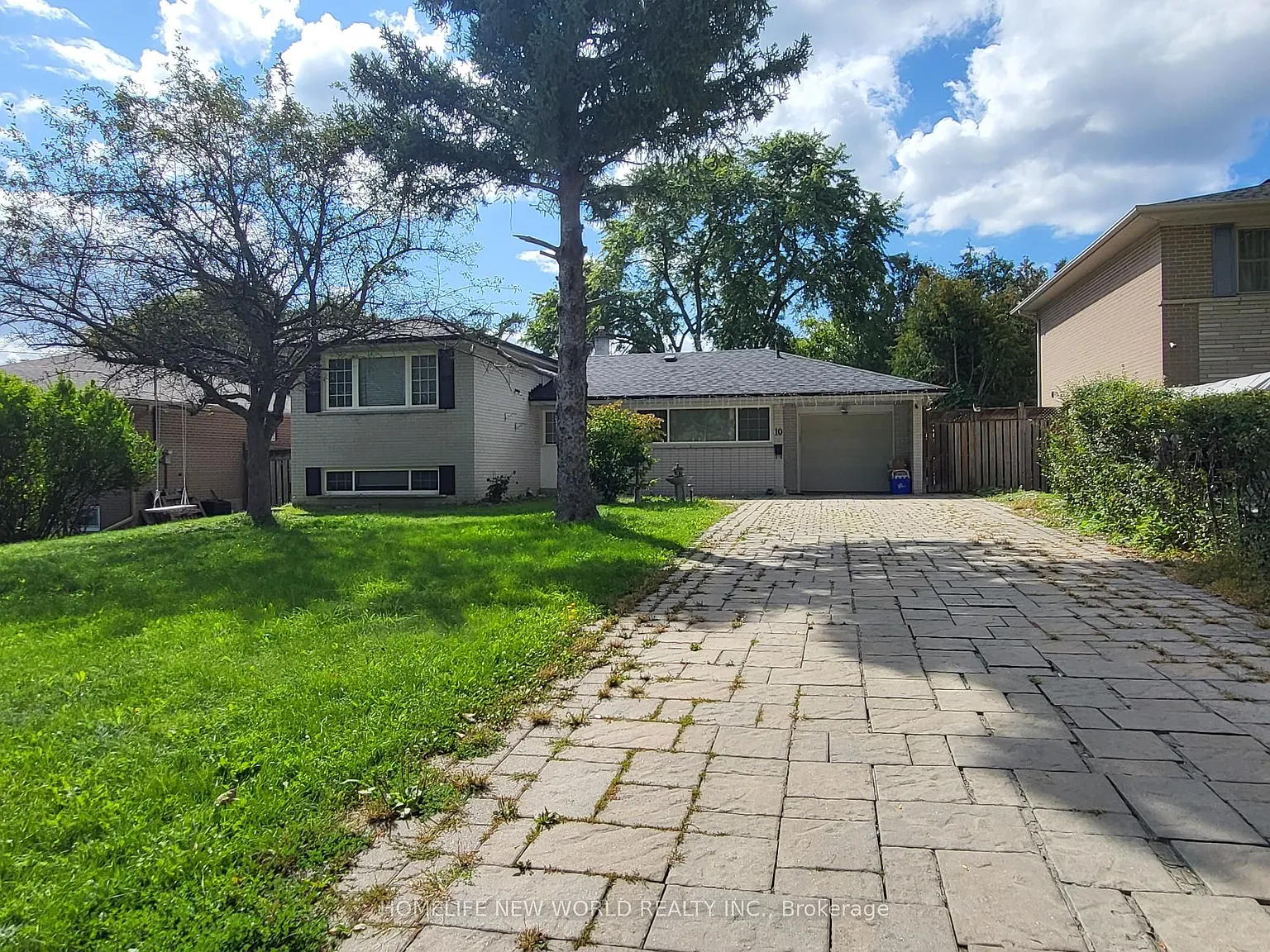 4 bed, $3,500 — Photo 1